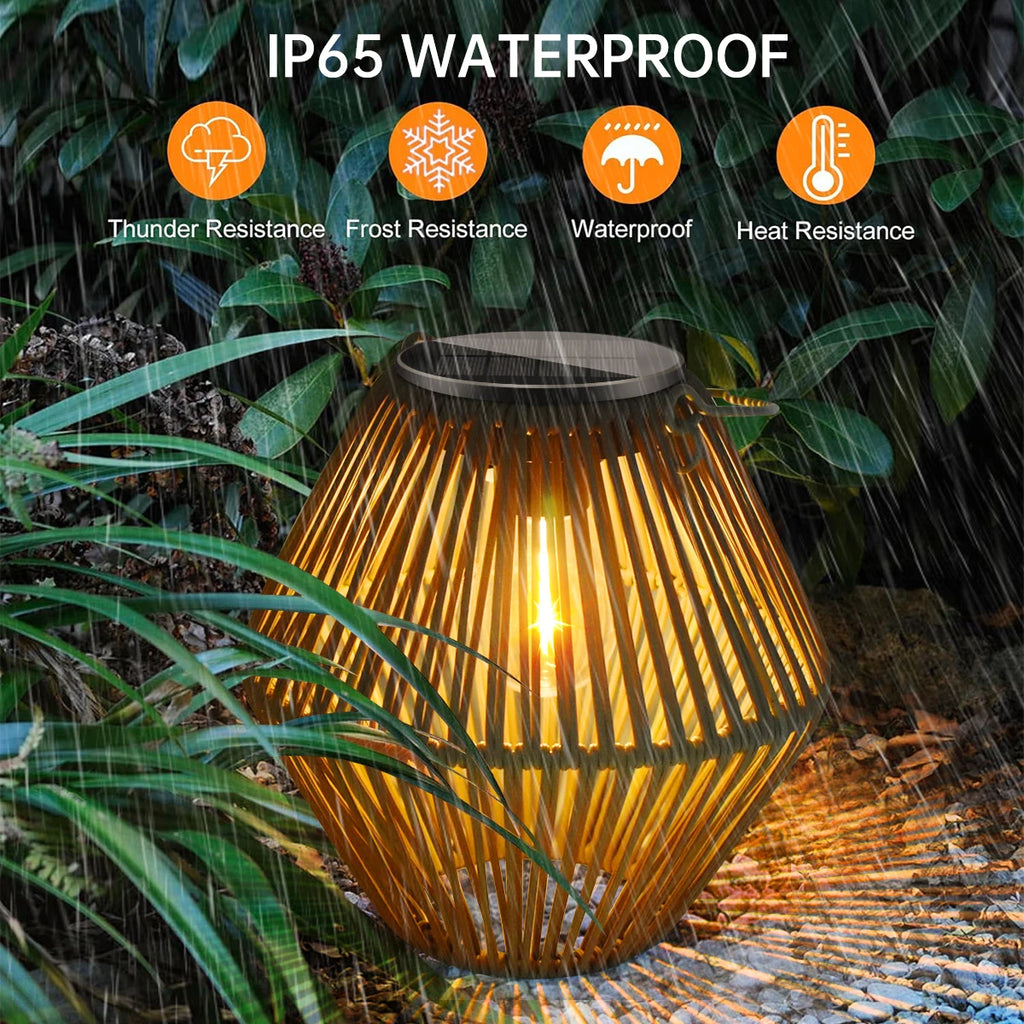 Lanterne solaire Luciole effet rotin